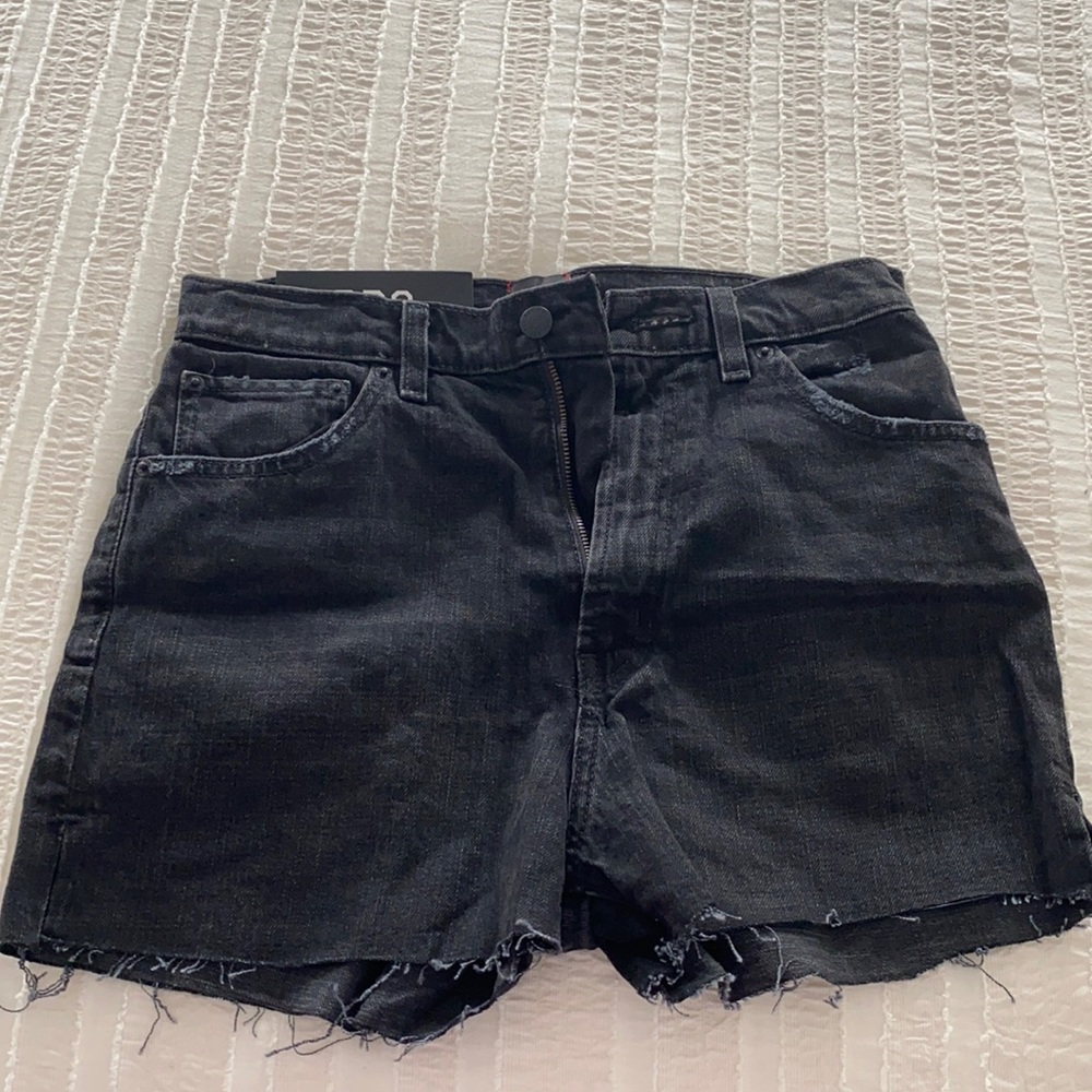 BDG shorts 27